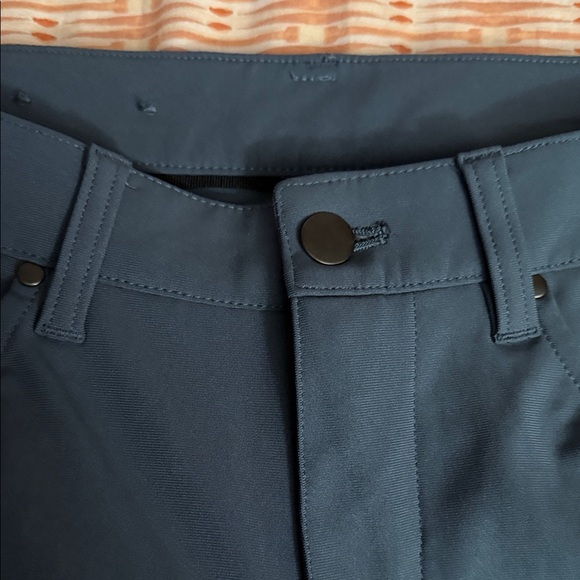 Lululemon Athletica Iron Blue ABC Pants - Picture 7 of 8